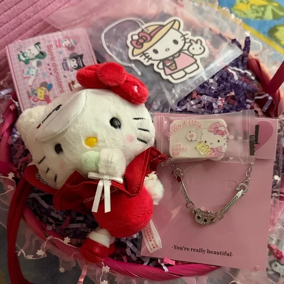 🔖 Hello Kitty 4pc Bundle - Picture 1 of 6